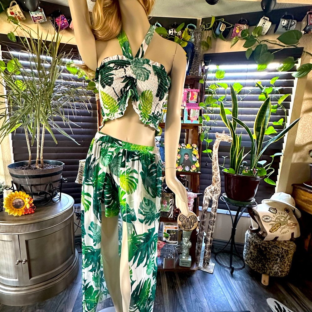 Tropical set